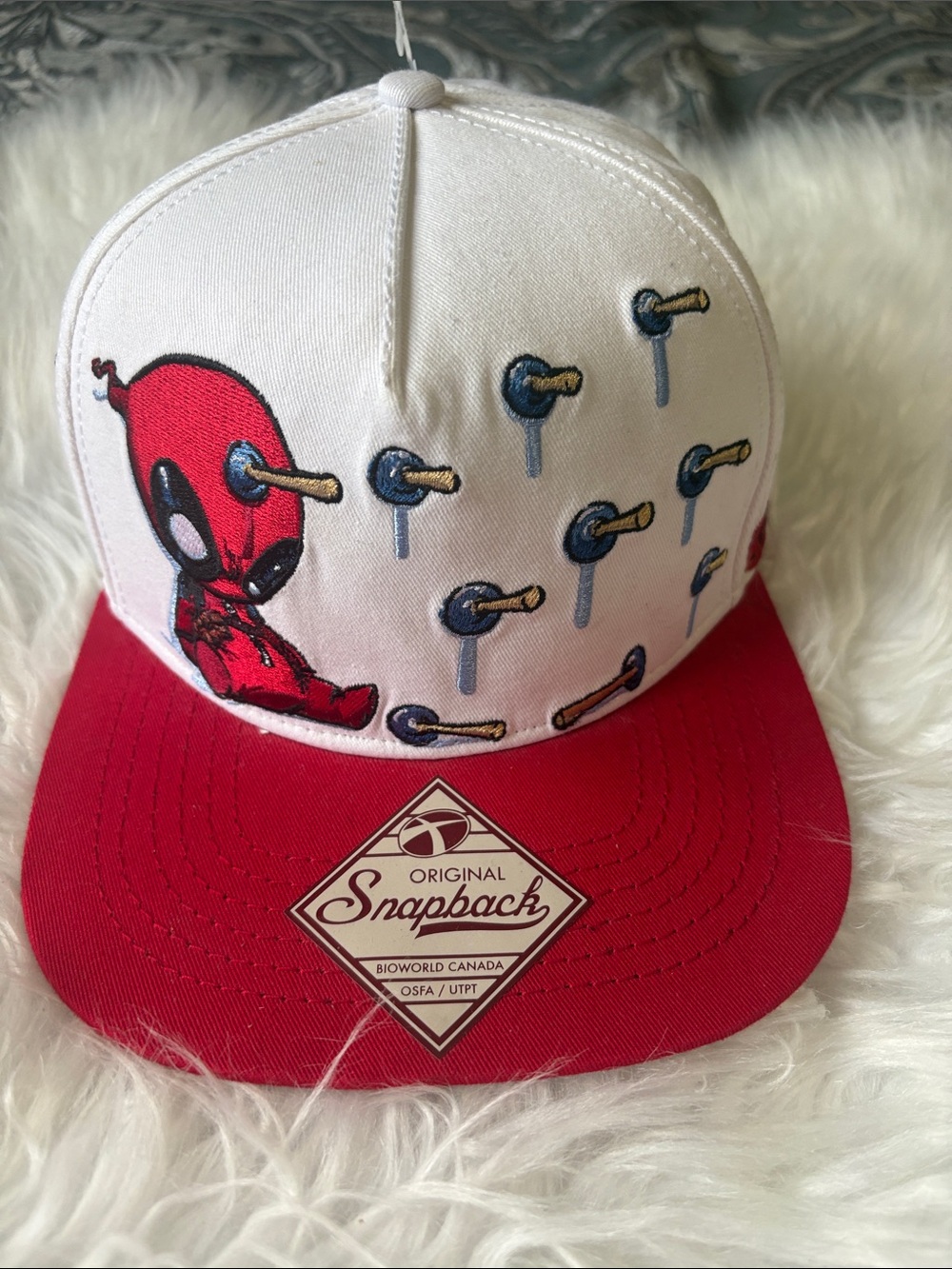 Spencers Marvel Deadpool by Skottie Young Snapback Hat Red White NWOT RARE